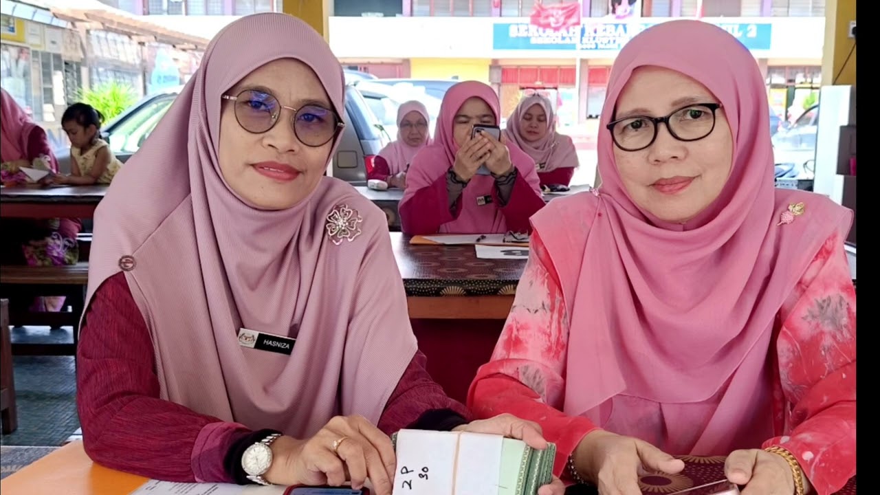 Montaj Persaraan Cikgu Roshaliza 