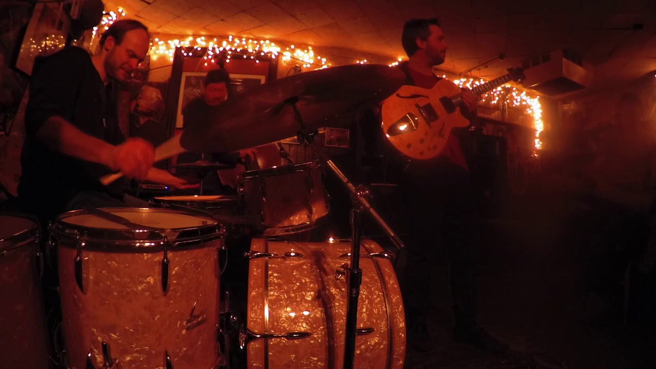 Yotam Silberstein//Yasushi Nakamura//Ari Hoenig - Body And Soul Live at the 55 Bar