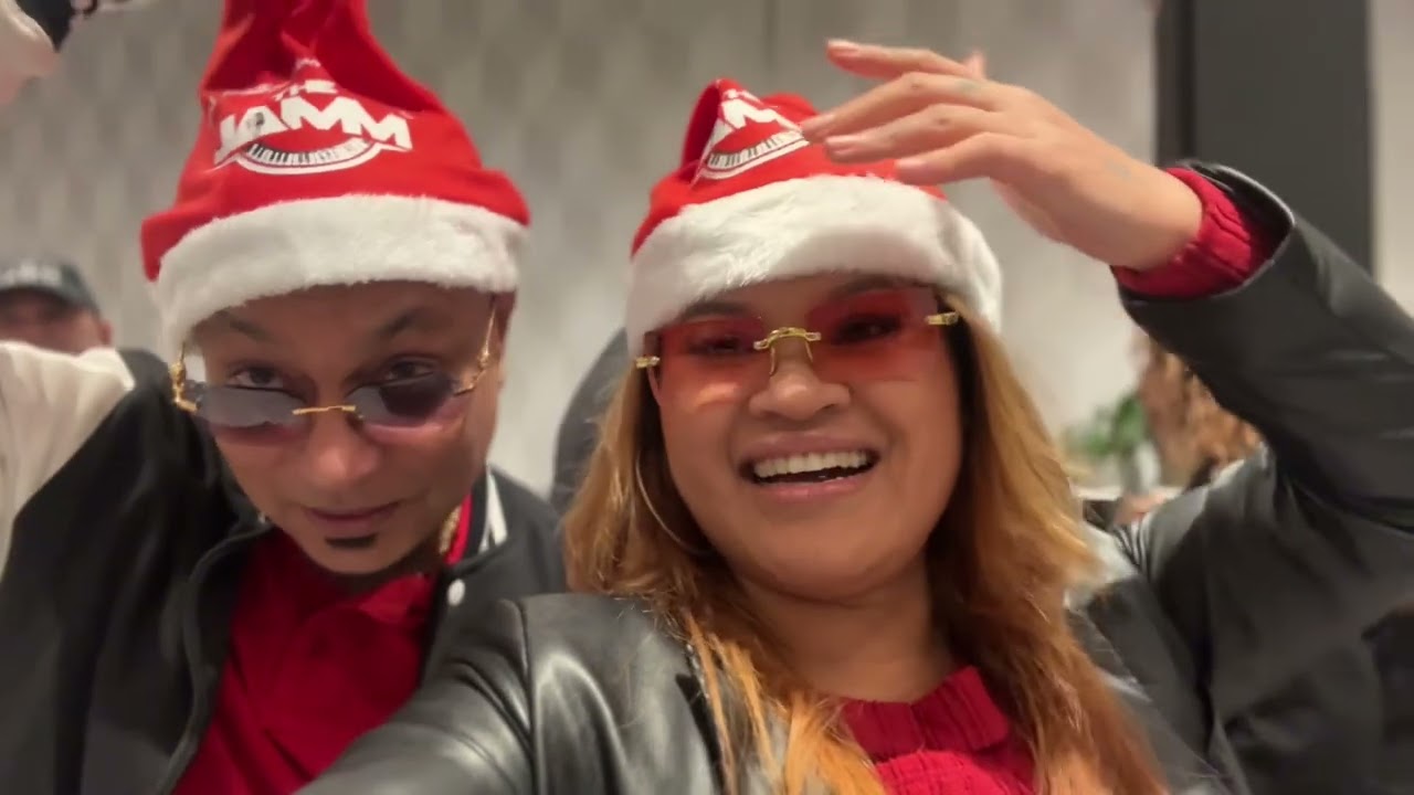 THE JAMM FIRST X-MASS 🎄 GIG - #Vlog124