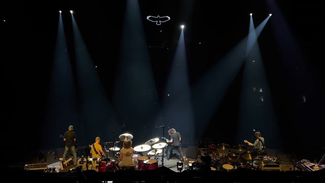 Taylor Hawkins Tribute Concert, Shane Hawkins & Foo Fighters perform My Hero & I&rsquo;ll Stick Around