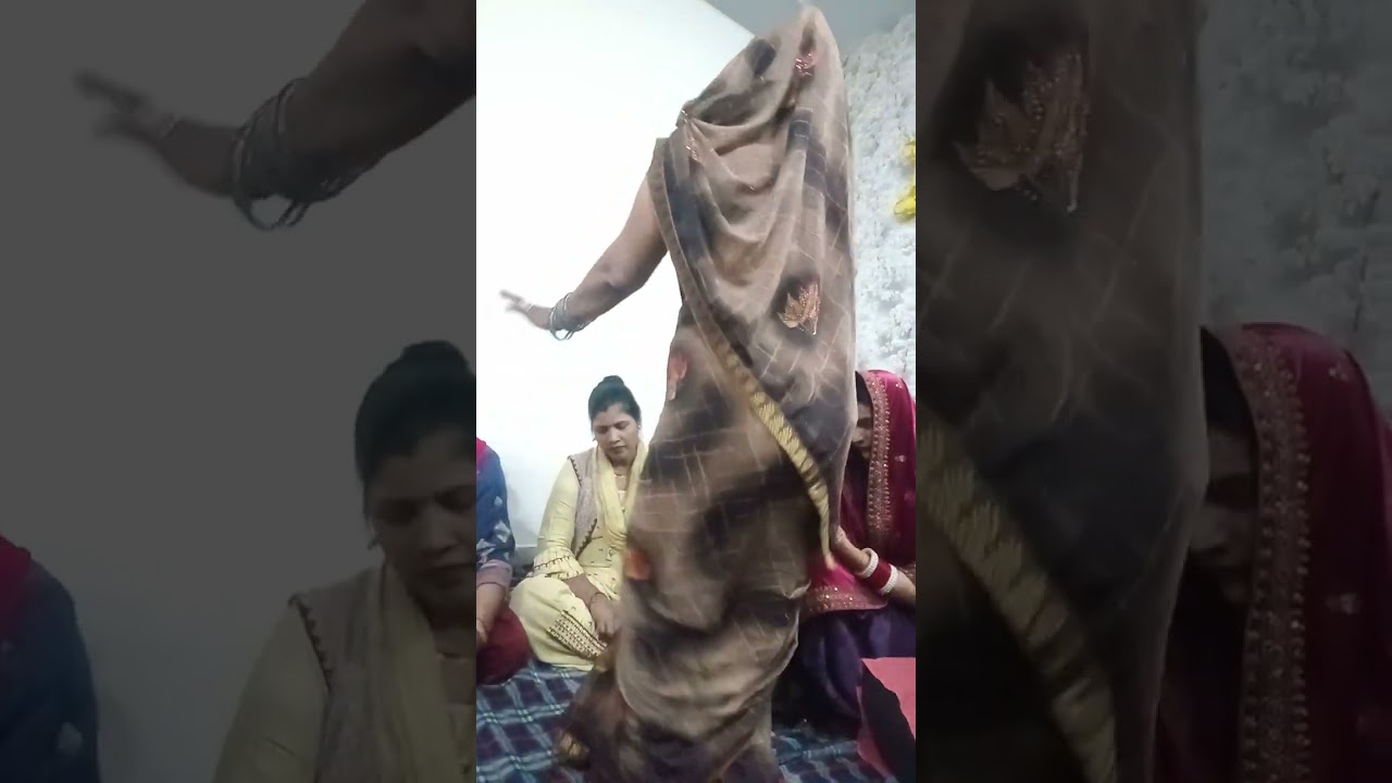 kirtan ka dhamakedar dance achcha Lage subscribe kijiye channel comment kijiye 🙏🥰