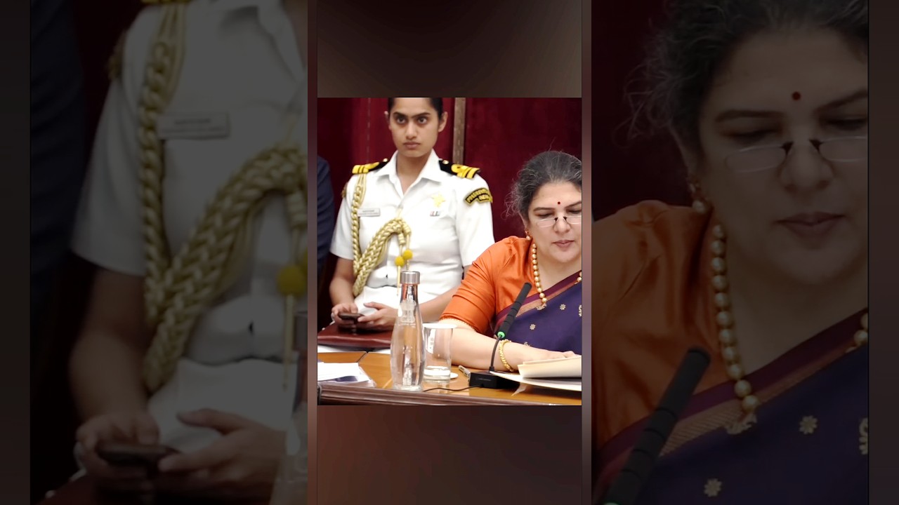 Adc Yashasvi Solanki with President of India #viral #president #trending #adc #motivation #india