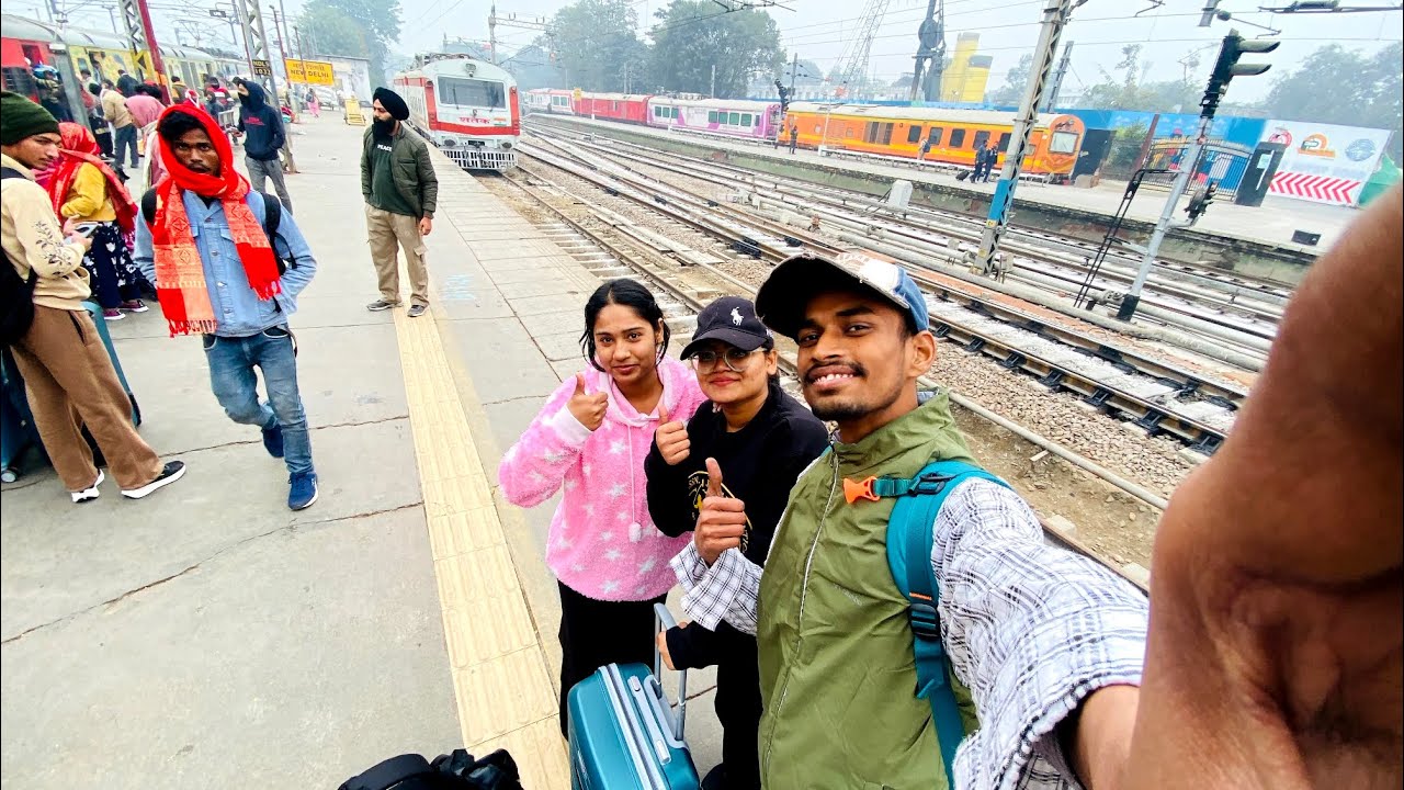 We are going to delhi for training. Our friends ✨✨#dehli#training ✨✨