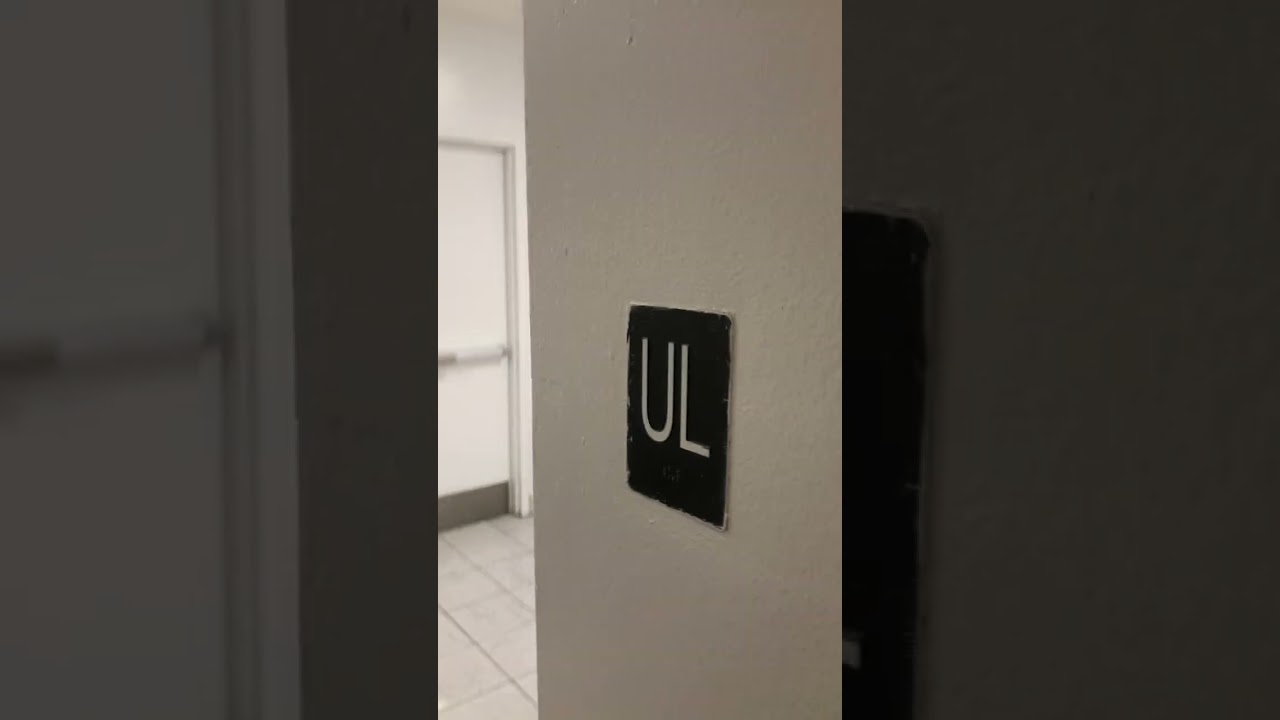 Schindler Mt 300a hydraulic elevator at macys at chandler fashion center in chandler Arizona 
