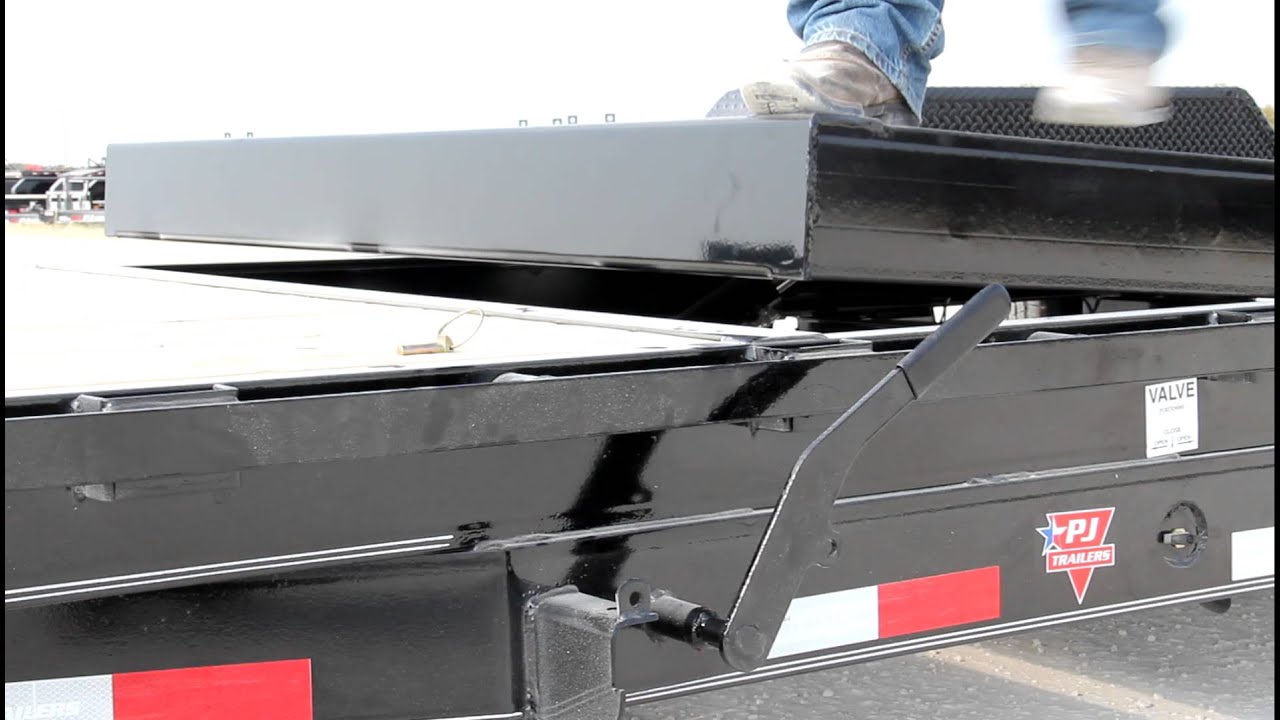 PJ Trailers - New T6 Gravity Tilt Latch Design