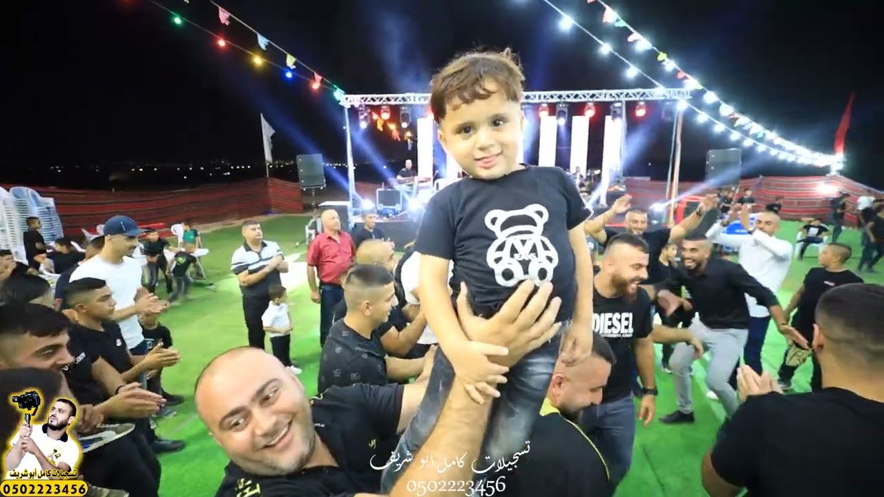 اجمل استقبال للعريس عمر ابو غريبه مع الفنان ايمن كبها ولعت مع شباب ال ابو غريه