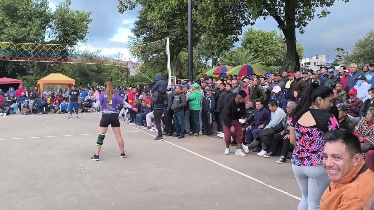 LLAVERO 🆚 ROBERTO ECUAVOLEY EPOCA DE ORO
