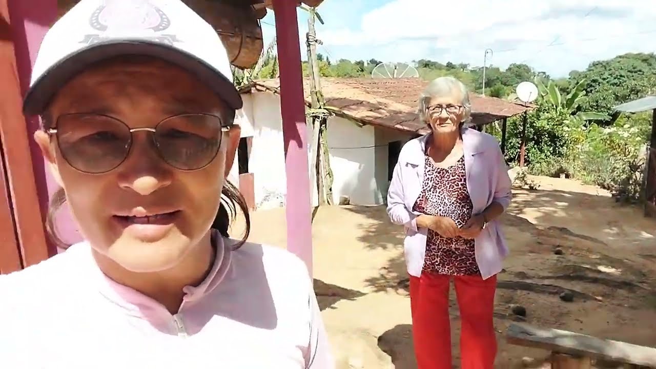 LEVEI NOSSA MÃE  PRA ONDE ELA QUERIA IR HOJE + O BOI CAPUXU  ASSUSTOU ELA 