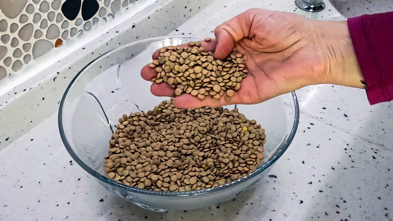 Mercimeği Haşlamadan Kara Suyunu Nasıl Süzüyorum? Yeşil Mercimek Yemeği Tarifi - Çok Besleyici