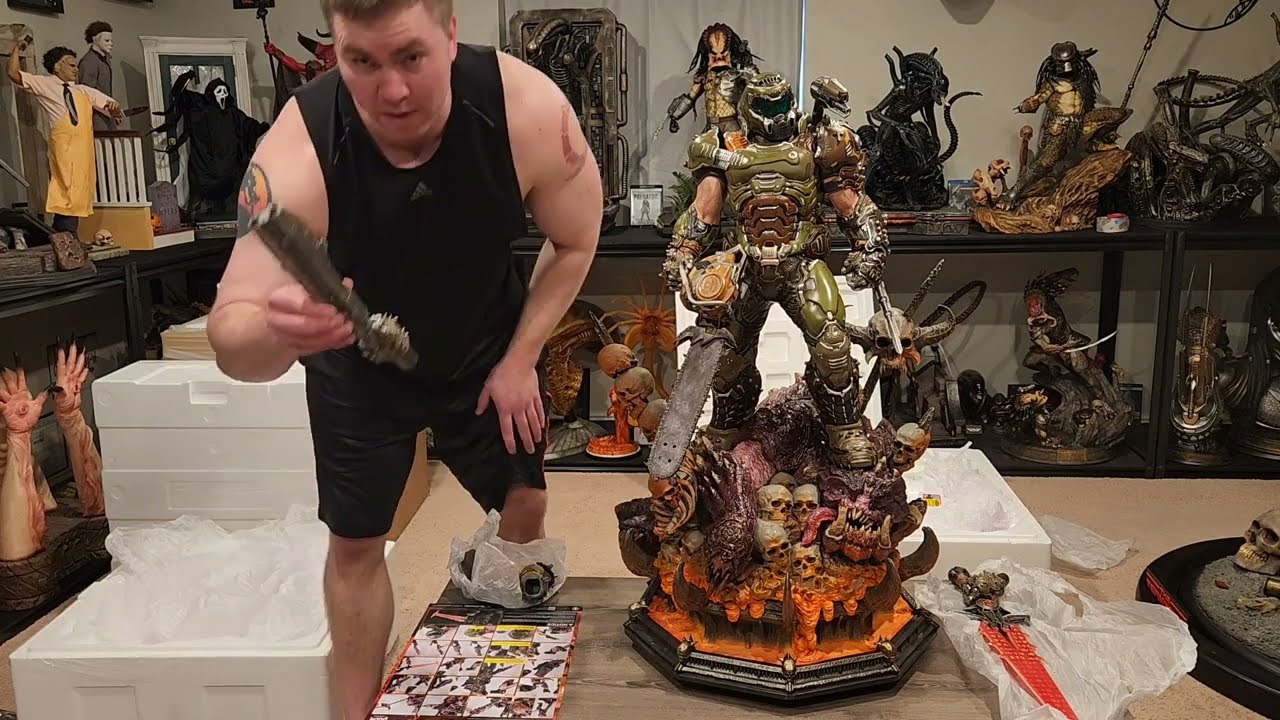 Prime 1 Doom Eternal 1/3 Statue Unboxing