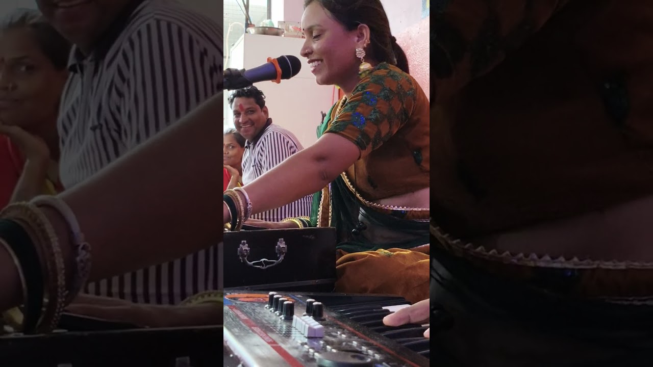उभरति हुई कलाकार सिंगर सिमरन