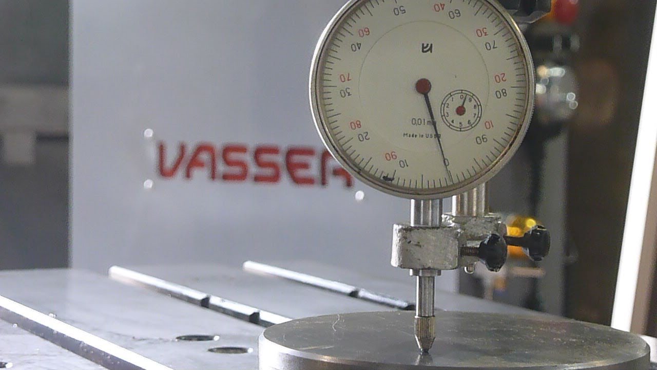 Точность фрезерного станка с ЧПУ VSS200 Precision CNC Milling Machine VSS200