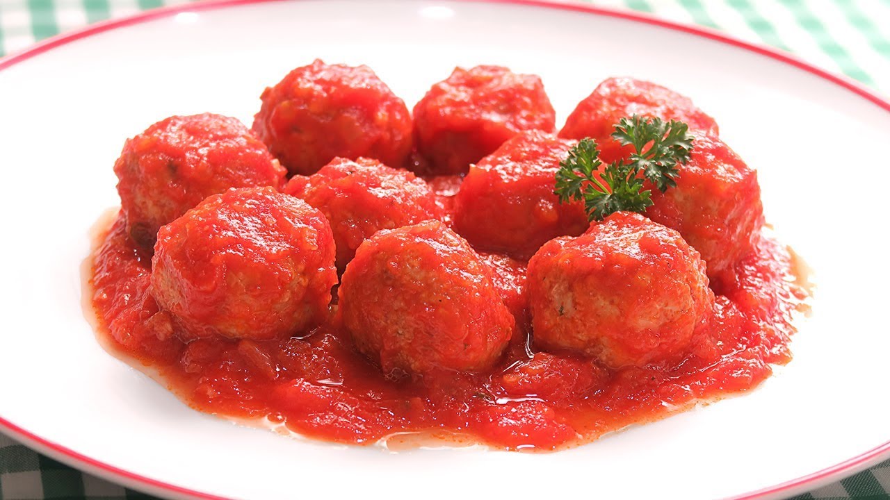 Albóndigas en Salsa de Tomate | Muy Fáciles y Jugosas