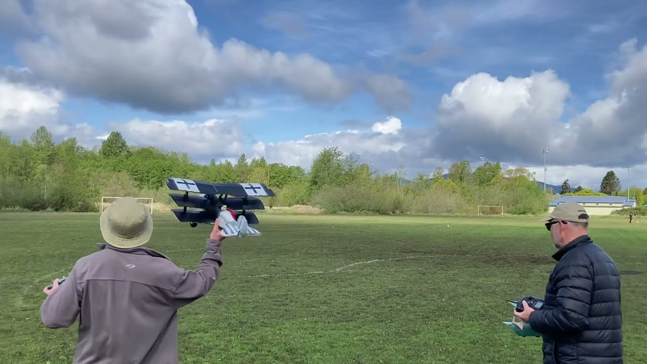 Flitetest DR1 Triplane vs Foam Board Sopwith Pup Dogfight&hellip;Only One Survives