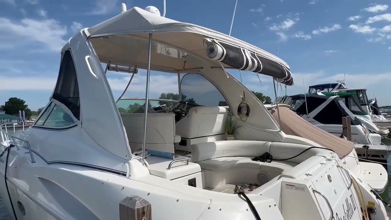 2003 Cruisers Yachts Boats 3772 Express Walk Through