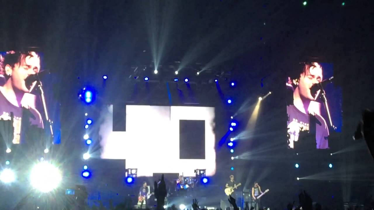 5 Seconds Of Summer (5SOS) // vapor live, SLFL Tour, The O2 Arena, London, 07.04.2016