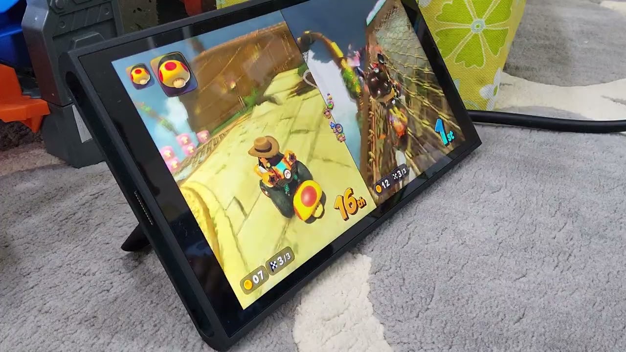 Mario Kart World vs Race with Mega Mushroom in 3 Rounds