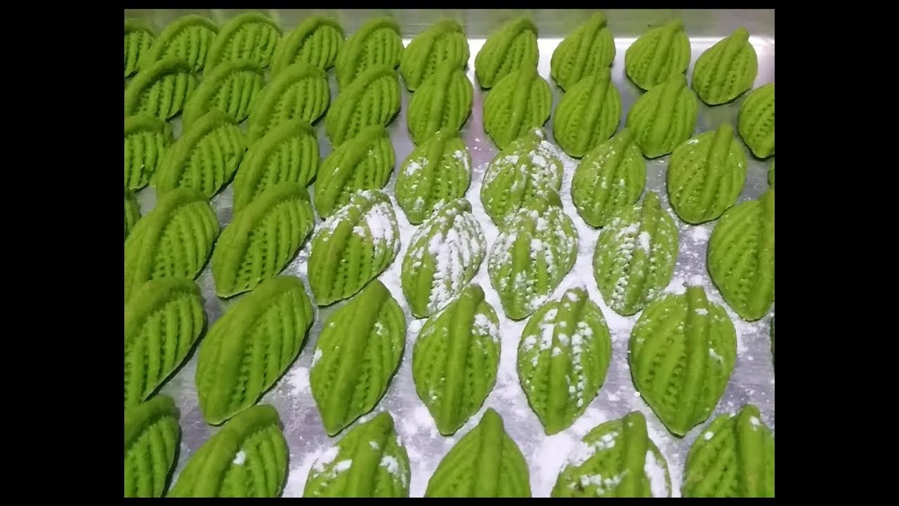 KUIH MAKMUR (PROSPERITY COOKIES)