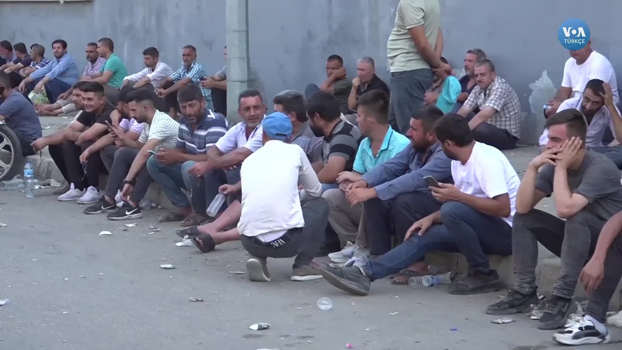 Gaziantep'te yüzlerce tekstil işçisi grev başlattı| VOA Türkçe