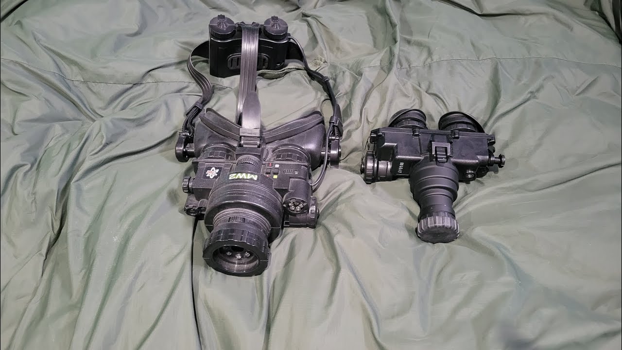 military surplus comparison PVS-7 vs MW2 prestige edition