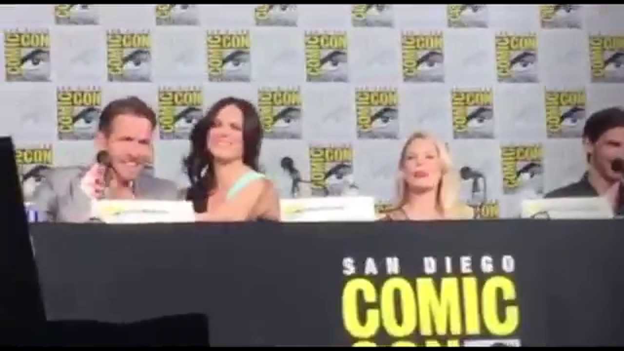 Lana Parrilla and Sean Maguire SDCC 2015