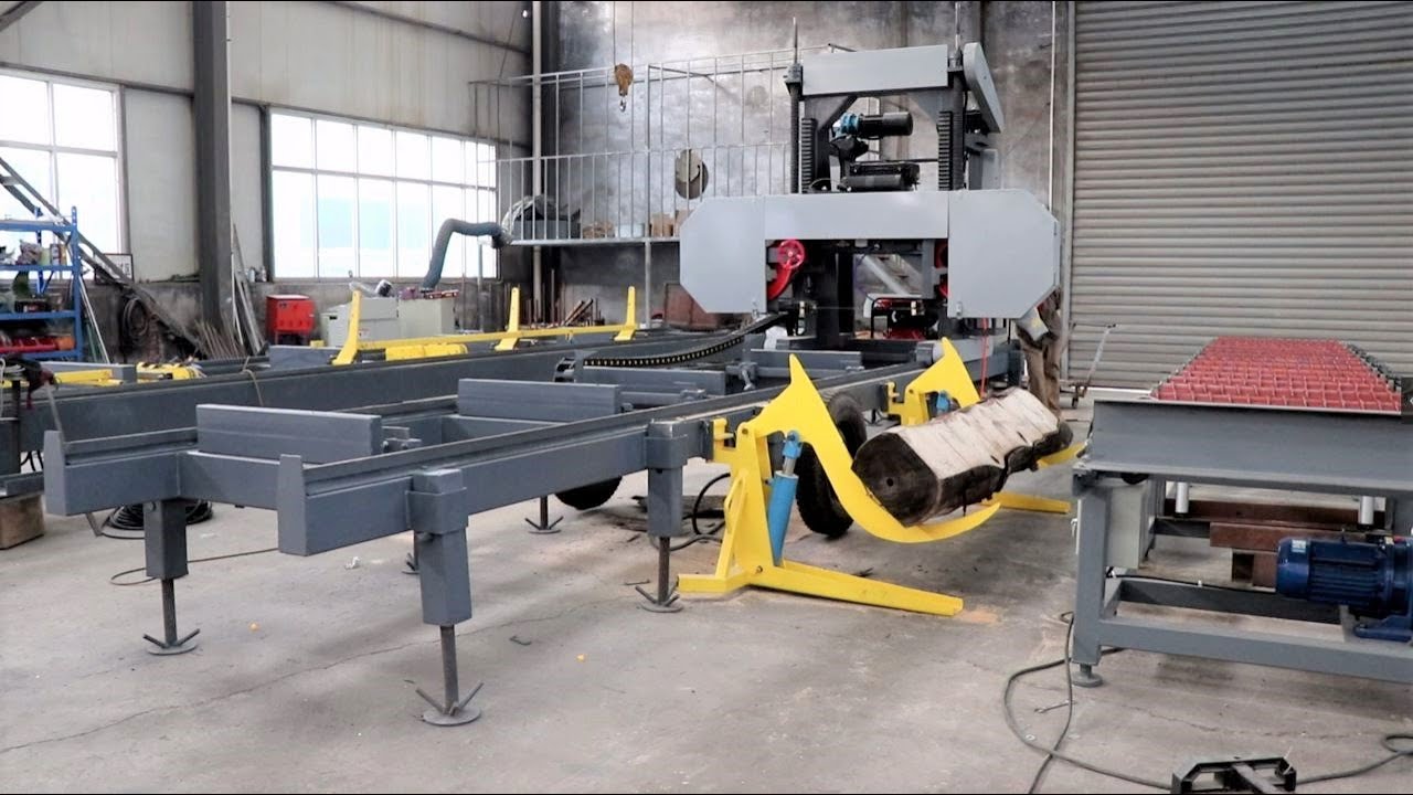 Automatic diesel powered portable sawmill with log loader #bandsawmill #sawmilling #sawmill