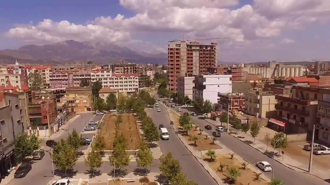 Bouira vue du ciel 3000mettre
