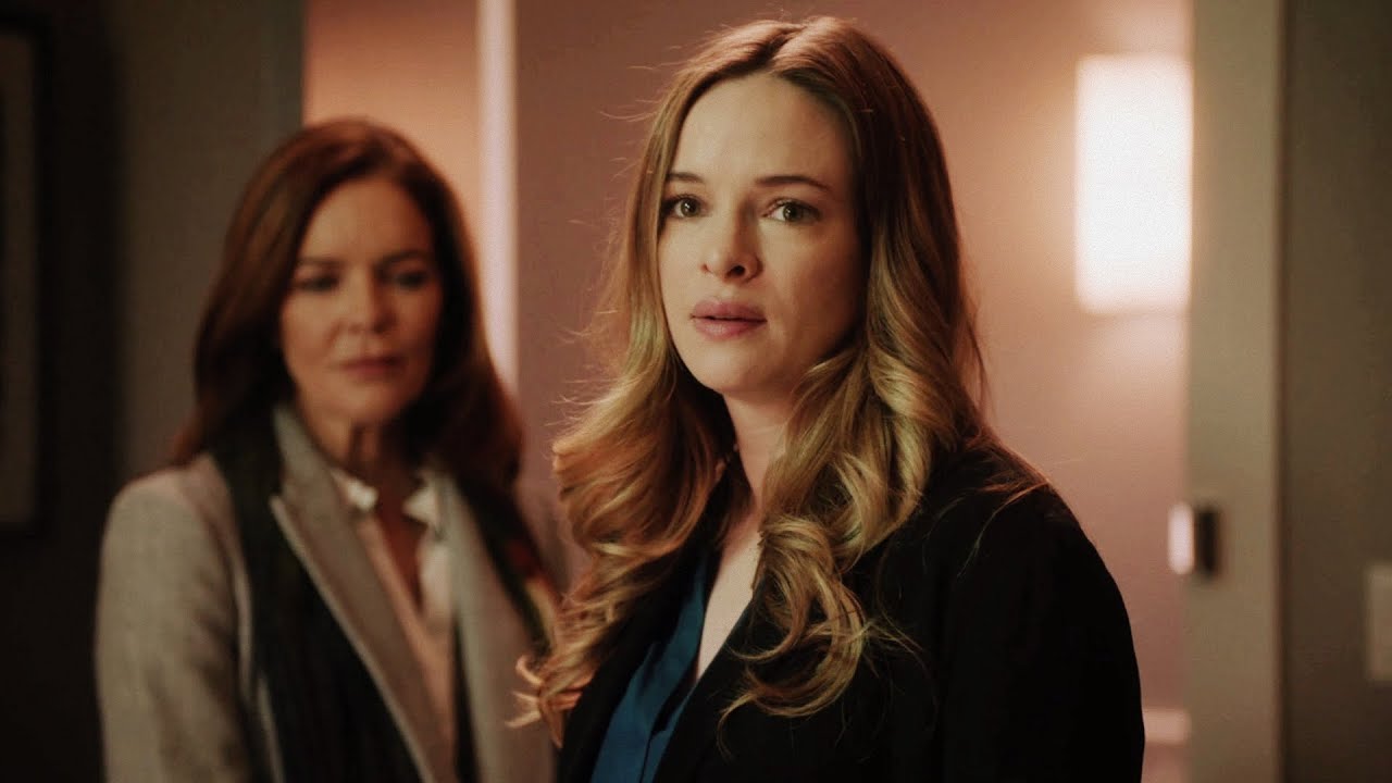 The flash 6x19 season finale | Caitlin leaves with Carla