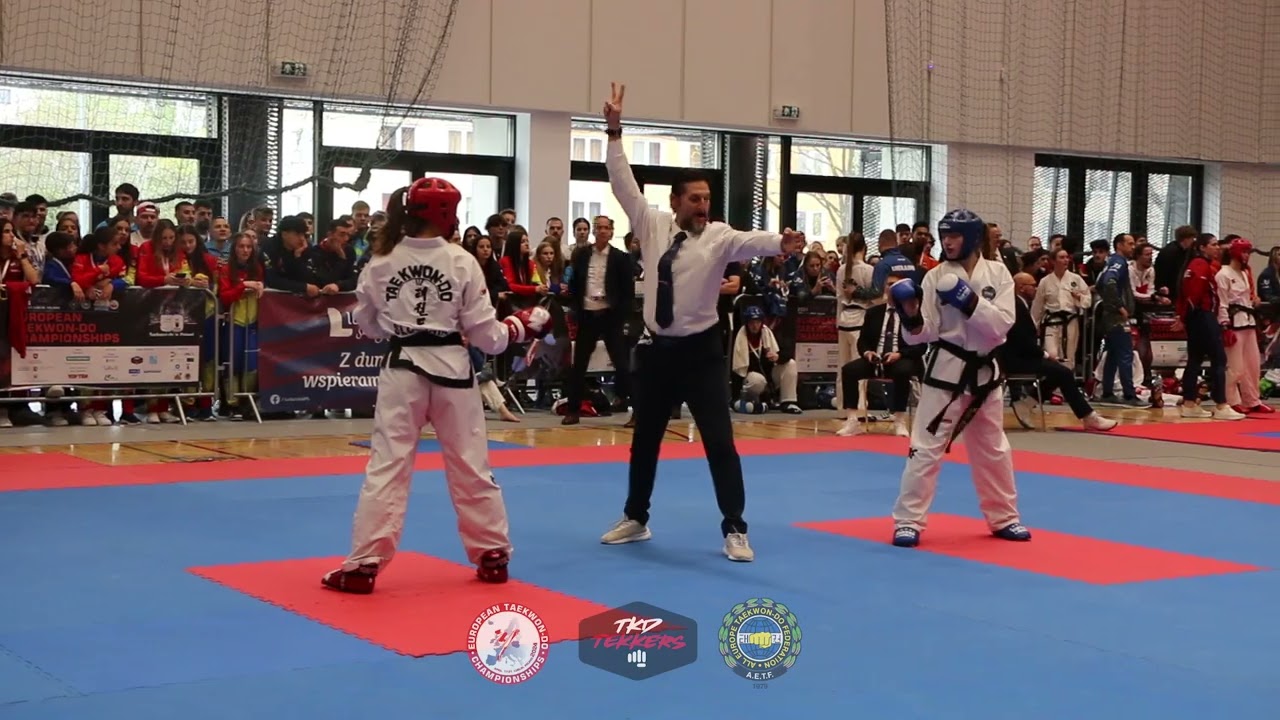 Taylor Smith WAL vs Tyra Barada SLO - Female Senior Sparring -50KG Final