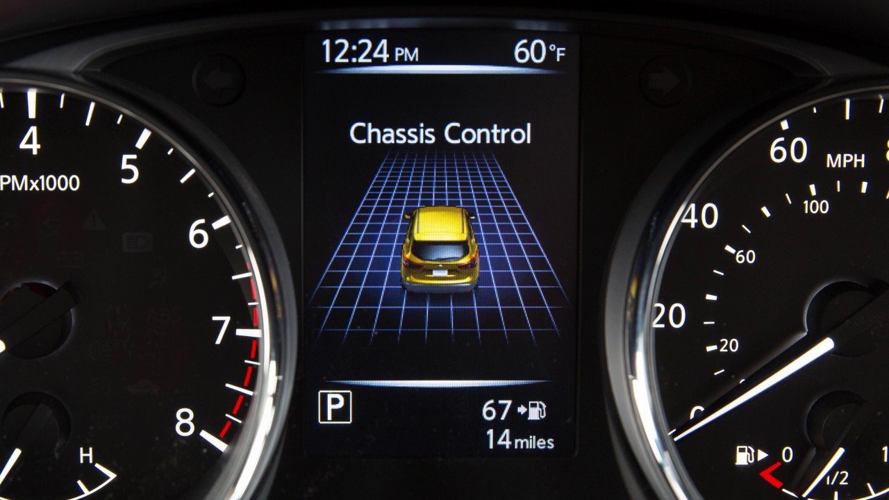 2017 Nissan Rogue Sport - Vehicle Information Display
