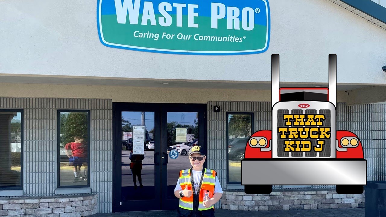 Экскурсия по потрясающему музею винтажных мусоровозов Florida Waste Pro. ЧАСТЬ ПЕРВАЯ