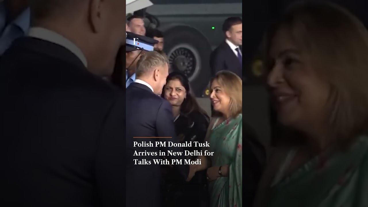 Polish PM Donald Tusk Arrives in New Delhi for Talks With PM Modi