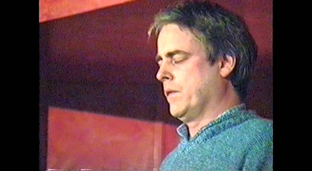 Rodney's glory, song / Éamonn Ó Bróithe, singing in English