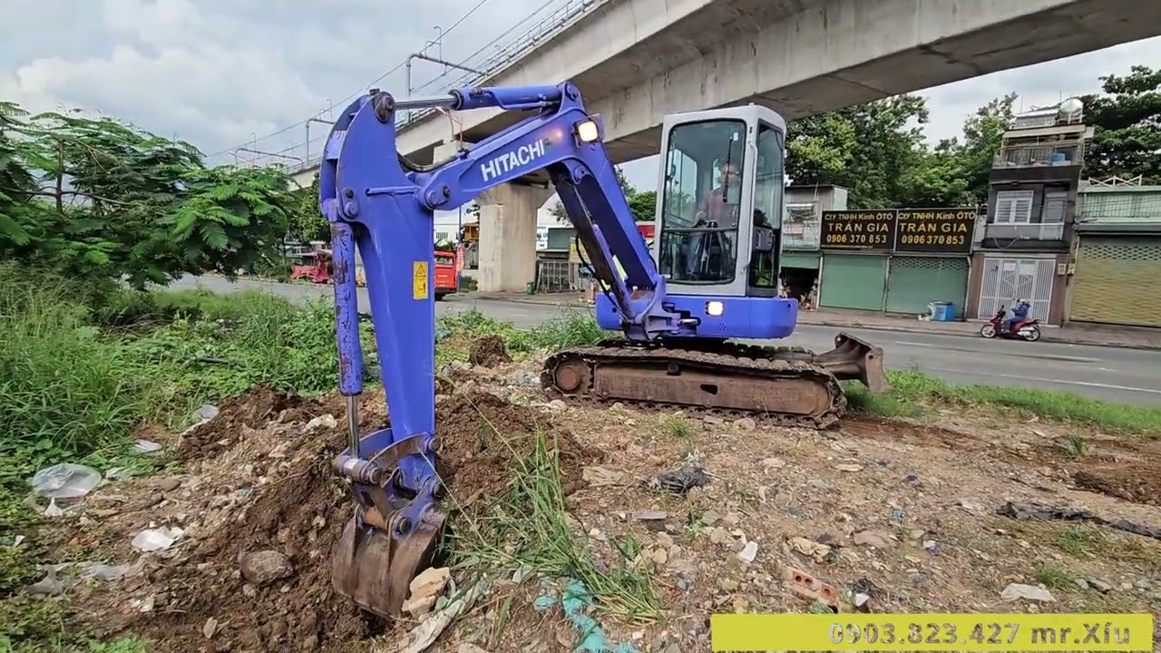 Hitachi Ex40U-1 cần am lanh như tép, hoạt động đầm chắc, Cabin, xích sắt guốc nguyên bản mới 80%