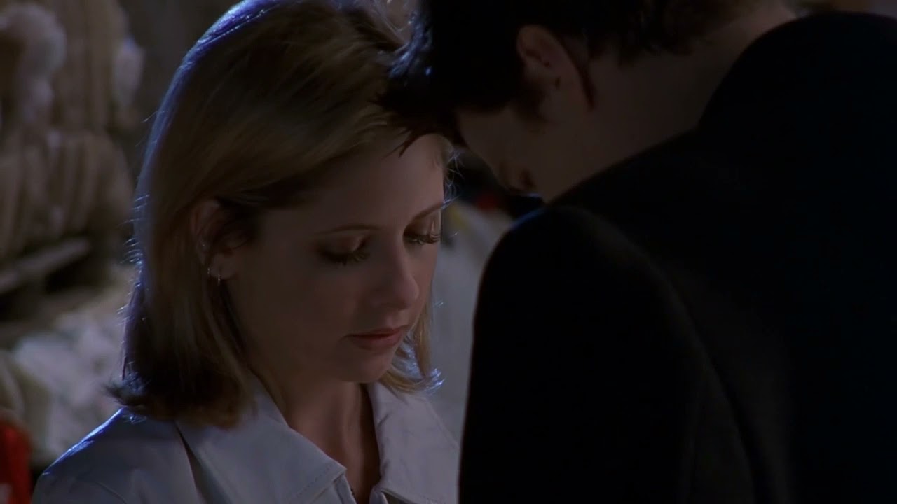 Buffy & Angel - Claddagh Ring [BTVS 2x13] Subtitulado Español