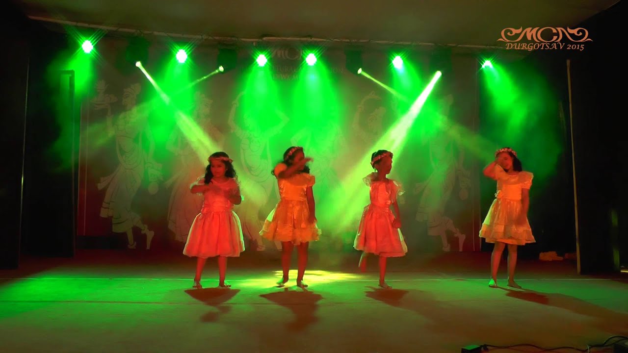 Ek Ekke Ek - Dance performance at Malad West Durga Puja 2015