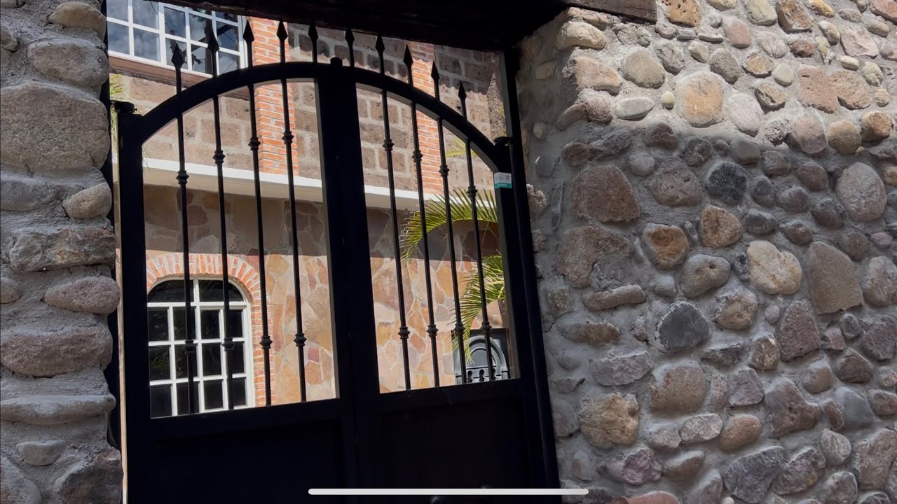 La casa bonita de Tierra Blanca 