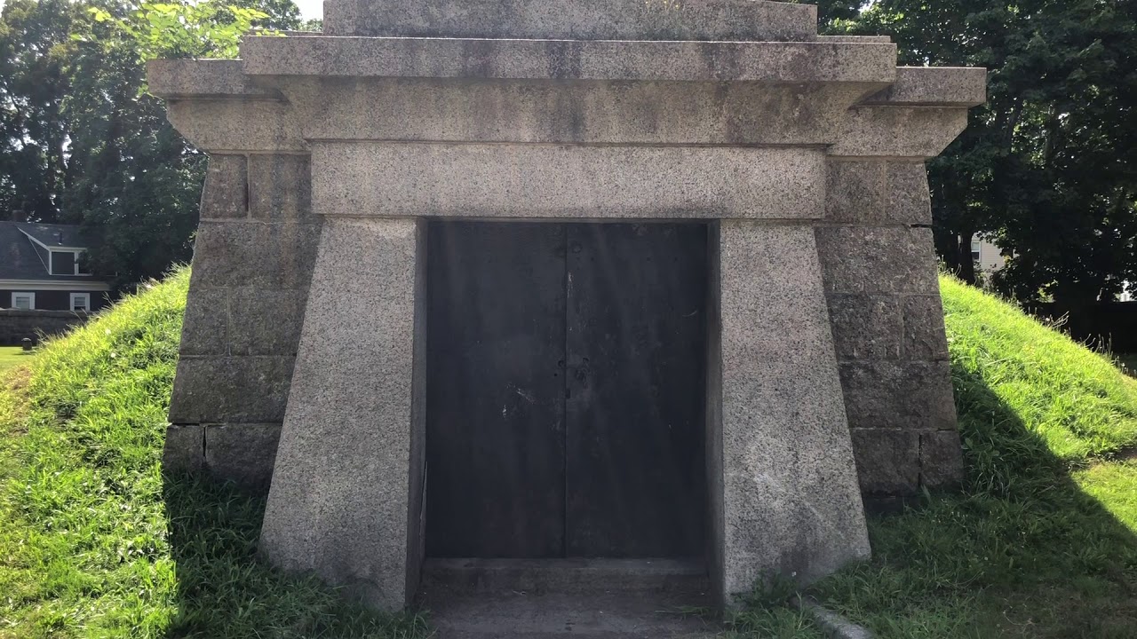 History of Oak Grove Cemetery Fall River, Massachusetts #2 The City Tomb