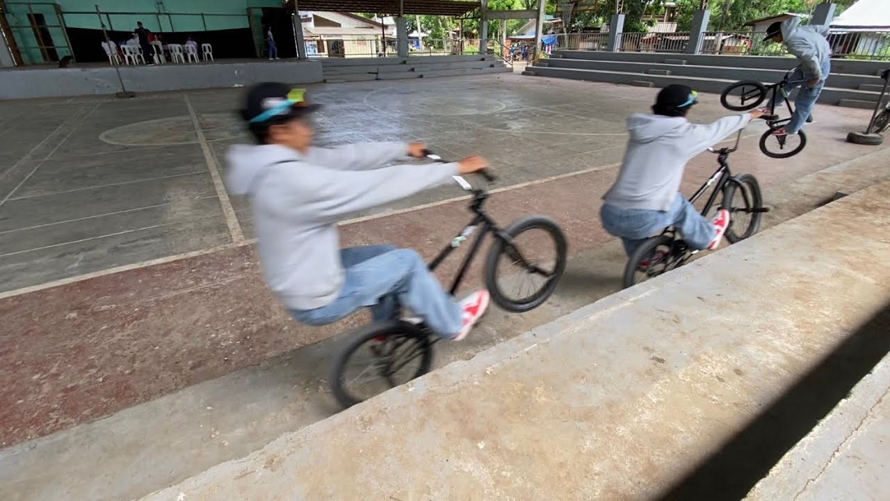 HOW TO MANUAL 180* BMX (EASY WAY)