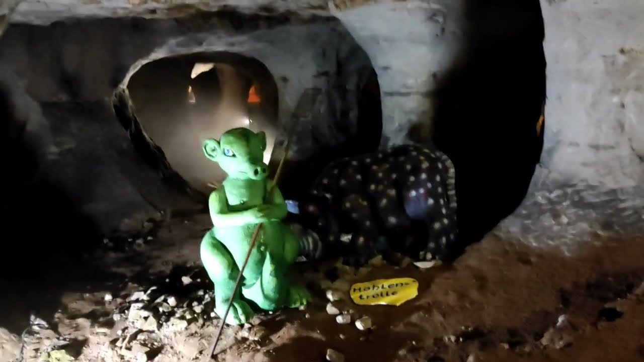 Sandstein und Märchenhöhle in Waldorf Thüringen