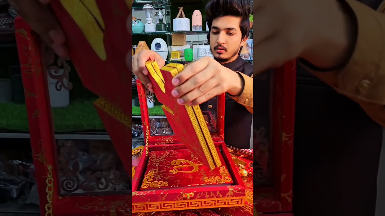 Red beautiful quran set  