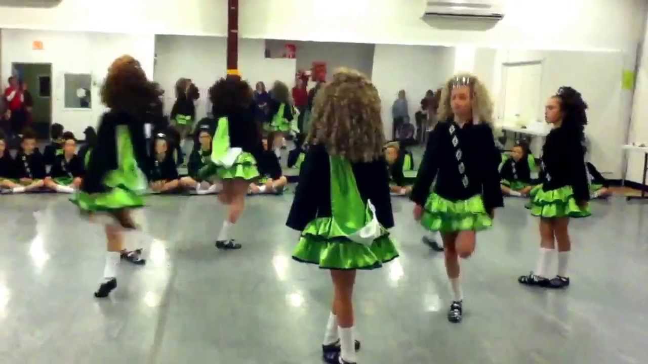 Denogla school of Irish dance. 8-hand