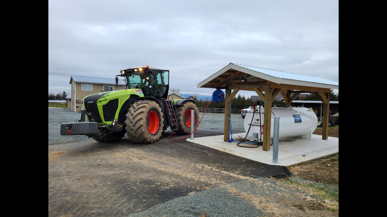 Vlog 4: Blaubeerplantage Mulchen in Kanada mit Claas Xerion 4500 VC