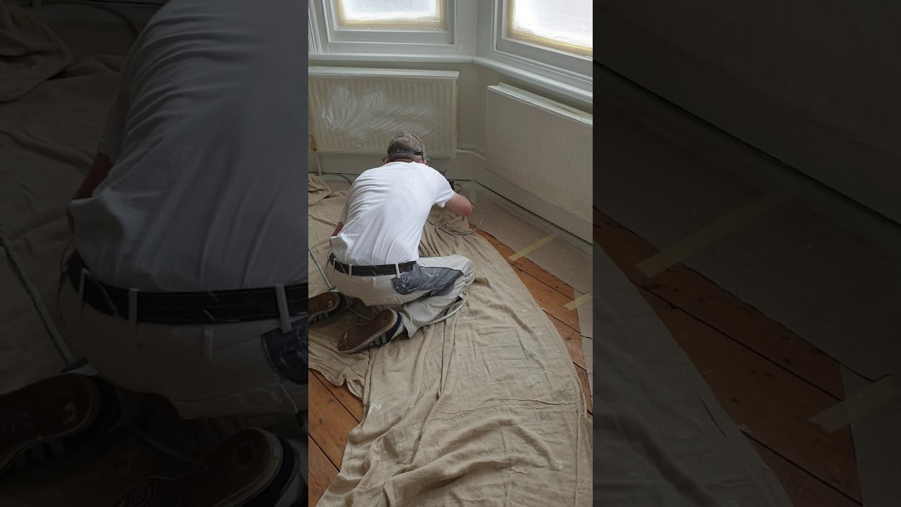 spraying interior woodwork with airless paint sprayer qtech p019 & graco cleanshot