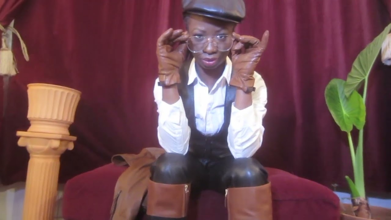 RALPH LAUREN LEATHER BOOTS & GLOVES...+2 PAIR OF OPERA LEATHER GLOVES STYLING -LONG LEATHER GLOVES