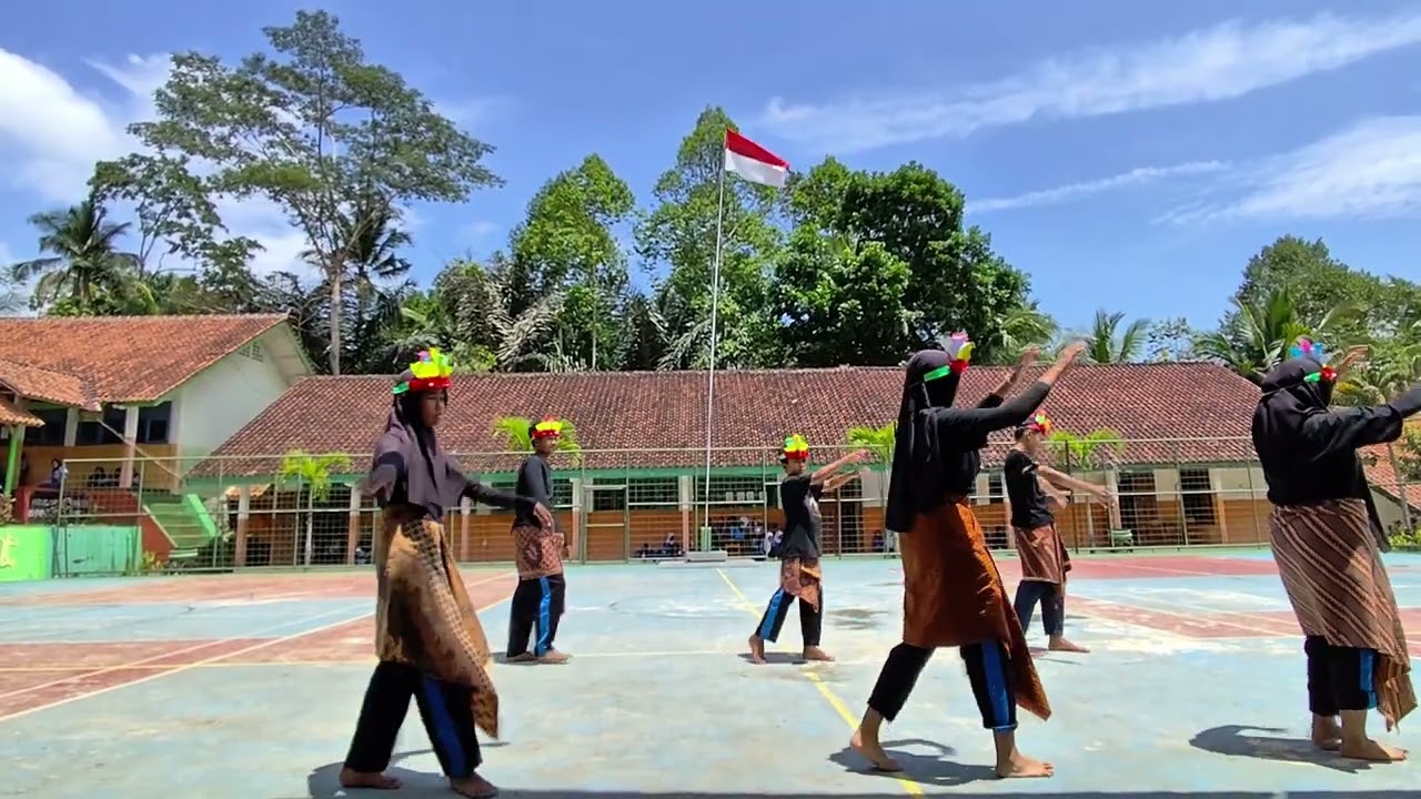 Kegiatan P5 | Tari Manuk Dadali | Tahun 2024 | SMPN 6 BANJARSARI