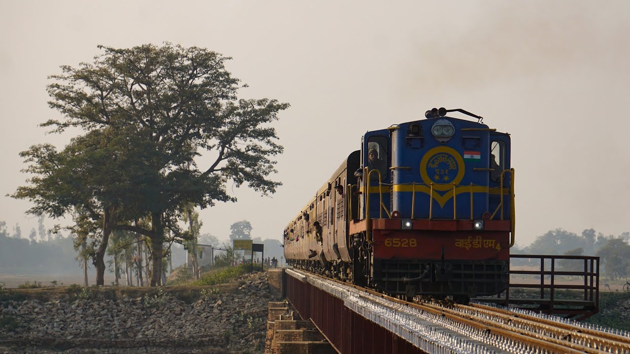 Mailani - Bahraich Metre Gauge train departing from Gaighat Halt