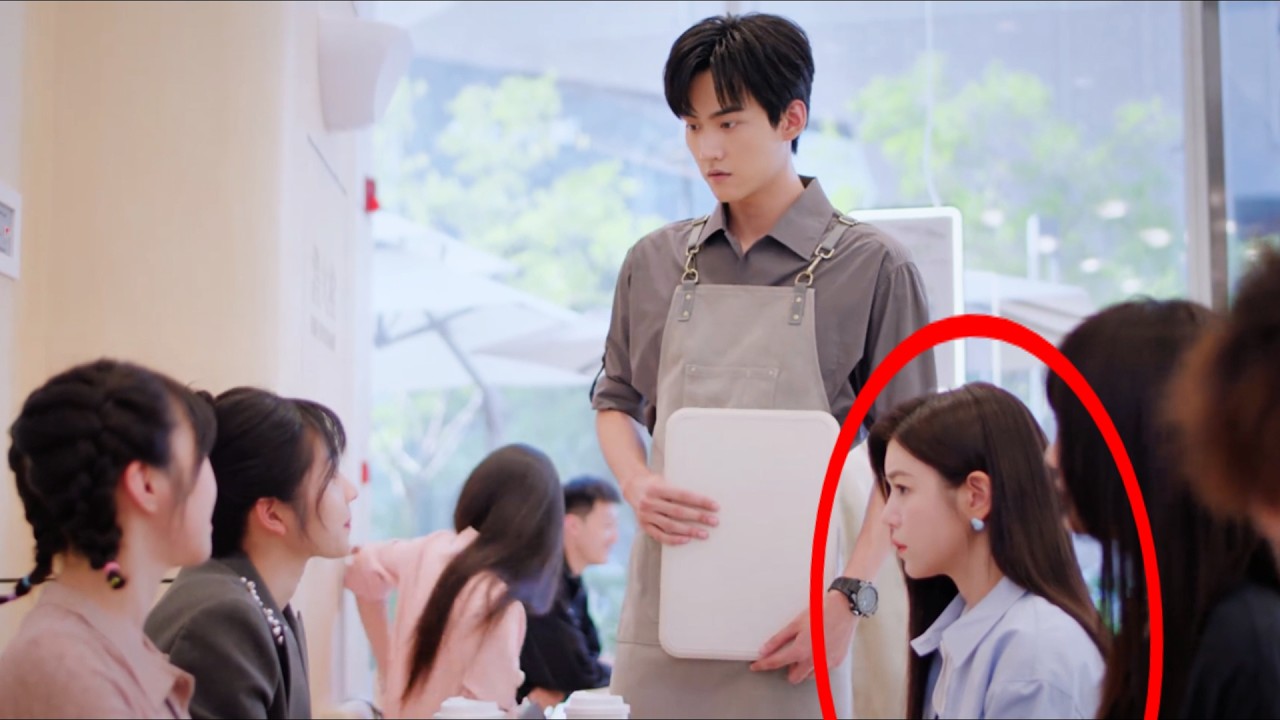 【狙击蝴蝶】😍帥弟弟奶茶店兼職被搭訕，沒想到喜歡的姊姊就在一旁看著！🦋#狙击蝴蝶 #周柯宇 #陈妍希 #最新電影#愛情電影