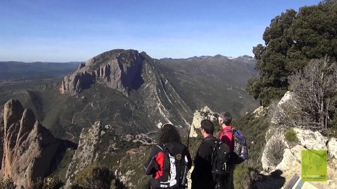 Mallos de Riglos et le château de Loarre