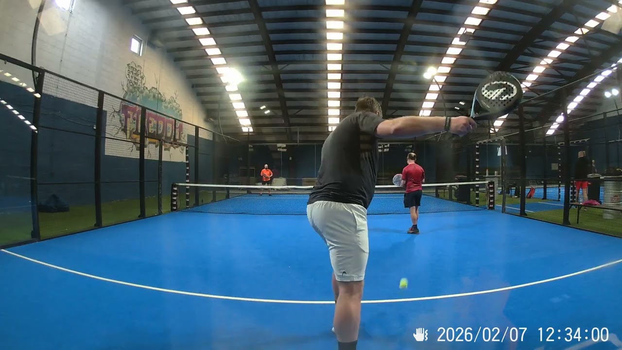 Padel, match entraînement, Hermalle (Cédric, JM, Michael Boumahd, Martin Coennen), partie 6/9